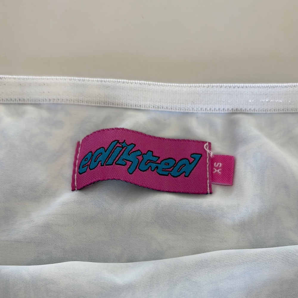 Edikted White and Blue Fabric with Pink Label - Picture 2 of 2